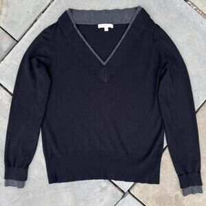 Black V-neck 2-tone Collar/Cuff Sweater